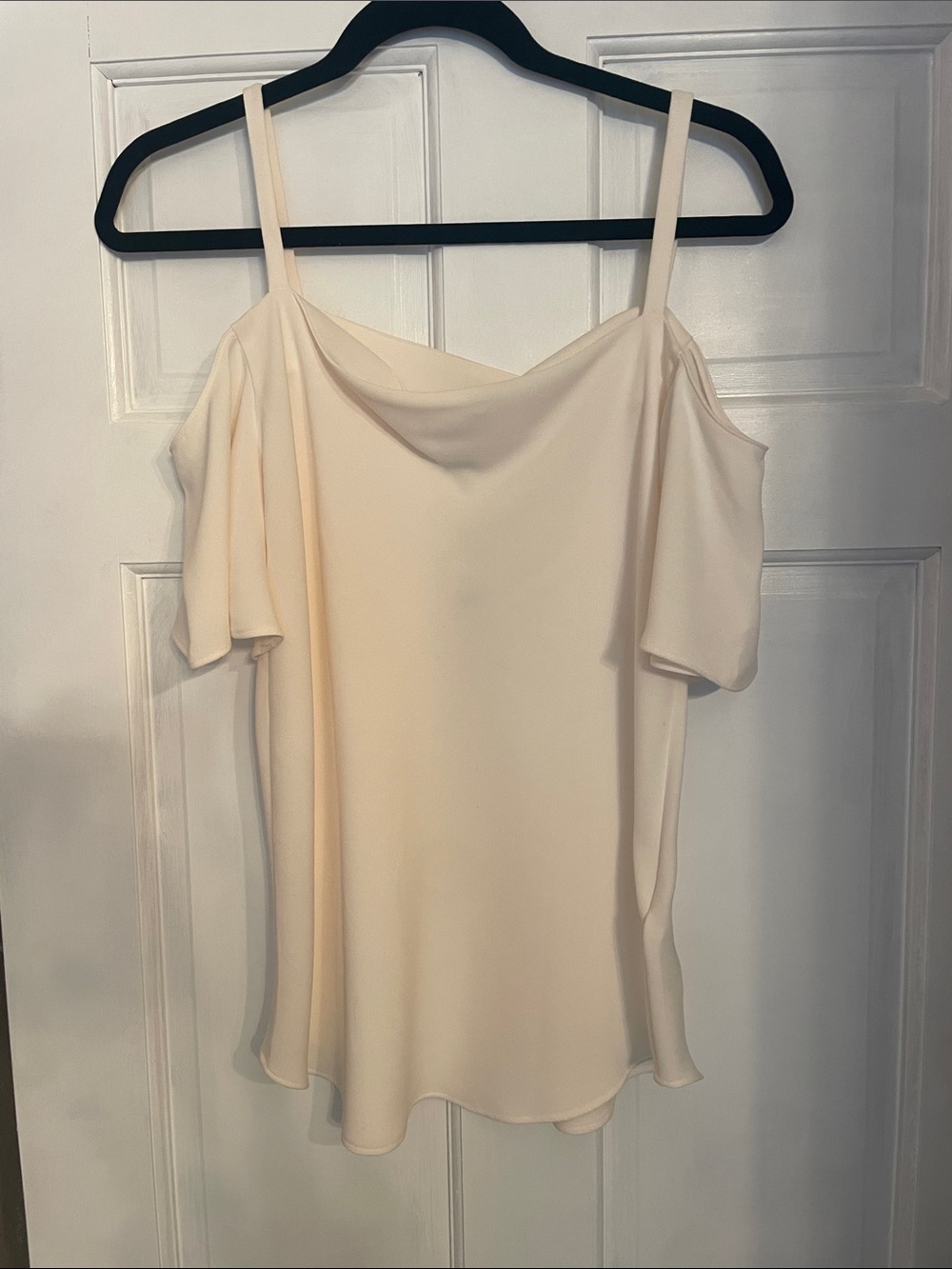 Ann Taylor Cream Cold-Shoulder Camisole